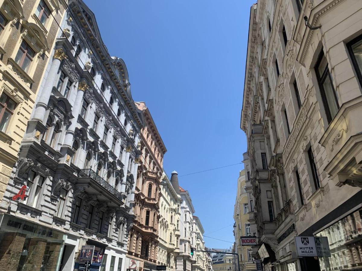 Grosszuegiges Apartment Mit Lounge Naehe Naschmarkt Viena Exterior foto