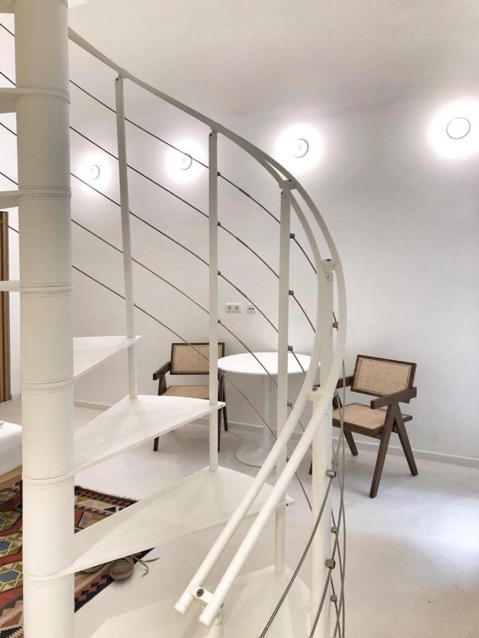 Grosszuegiges Apartment Mit Lounge Naehe Naschmarkt Viena Exterior foto